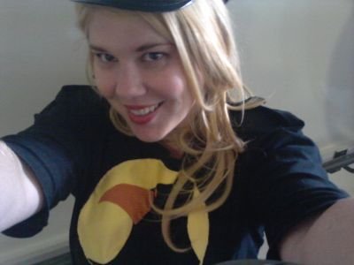 MelbourneBelle's profile picture. Fashionista, bunny-mummy, balcony gardener, cosplay enthusiast. We are all Wonder Women! (image via https://t.co/sPkHTwjRhW)