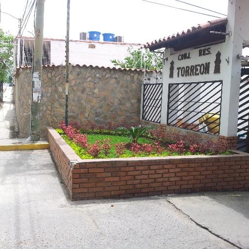 Conjunto  Residencial   Torreón    Guatire Edo Miranda
para mantener una comunicación constante con nuestra comunidad