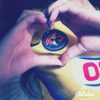 Soy de la Monumental 16, y siempre alentando al América : )
Dios conmigo, quien contra mi?