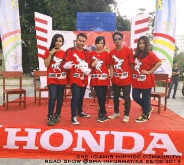 Ugy_Cappilanos's profile picture. my hoby (Music, leader Break Dance)Bekerja di SDN 3 sukajadi