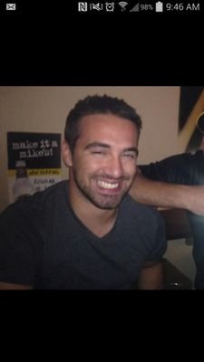 zYelenik's profile picture. JEEP Wrangler, theChive, Beer,and all that other good shit. #KCCO