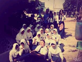 Selalu berusaha tak kenal lelah meski kami bukan manusia setengah dewa! Keep Solid!❤ Mrs.Sri Wahyuni♡ Nola is Our a Leader of 44 Students• #UN2015