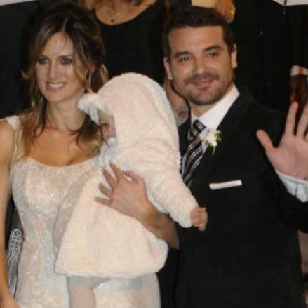 Twitter creado el 19/1/12 ♥ 
#CONCUBINOS ♥
Respeto y Amor ♥ Amo con mi ser a @pedroalfonsoo y @paulitachaves 
 #FelizAñoDeNoviosPyP ♥