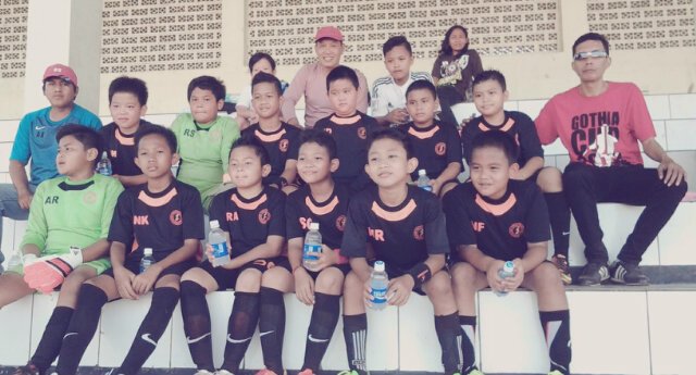 Bola Bola dan Bola