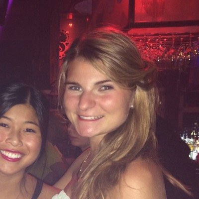 étudiante en communication à l'université Laval. Stagiaire @NATIONALPR