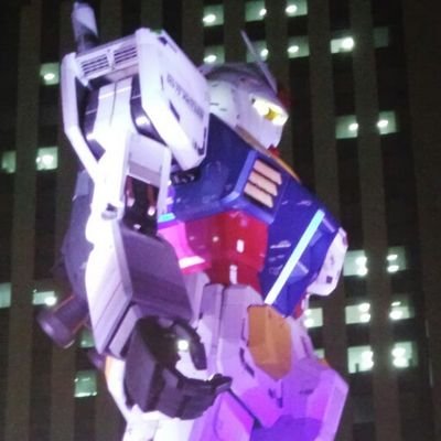 hachi1012さんのプロフィール画像