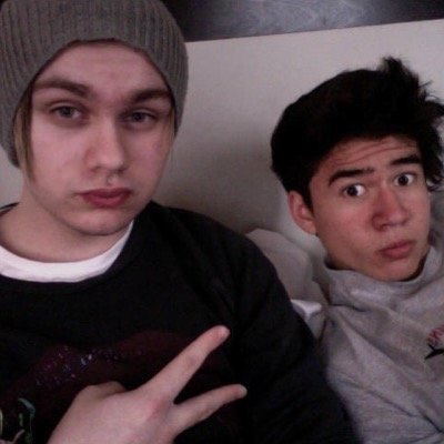 RETWEET THE LINK AND TAG MICHAEL CLIFFORD PLEASE AND THANK YOU❤️ follow @dopexclifford she follows back(: