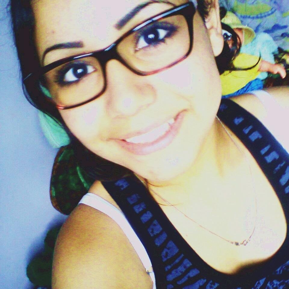 Escrevendo....