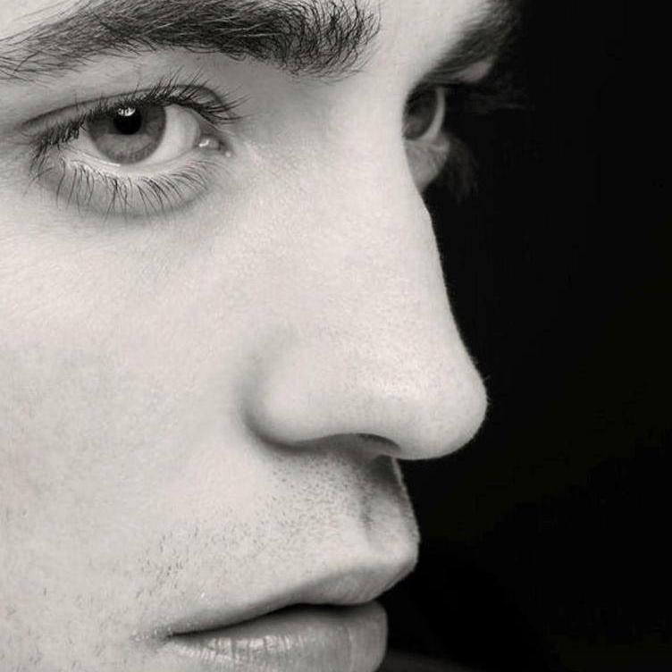 giftnoi's profile picture. 