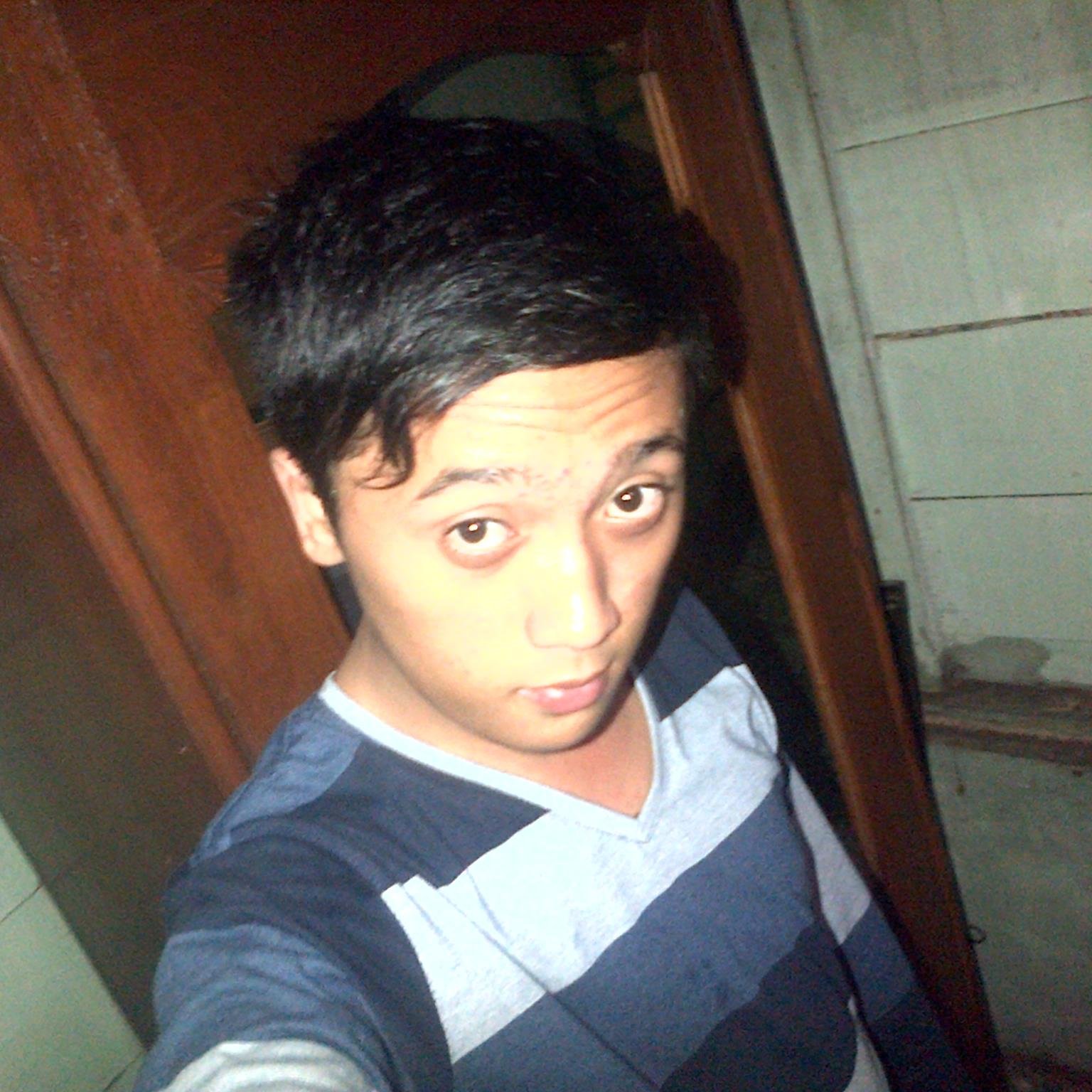Optimis jadi yang terbaik Pesimis buat masa depan Only Succes For Me :)