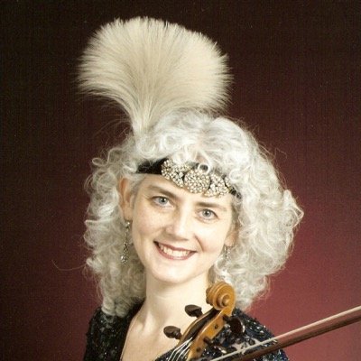 Shelley van Loen and the Palm Court Strings are a unique band playing tunes from the 1900’s to the roaring 20’s and exciting 40's. Bookings call 01869 351990