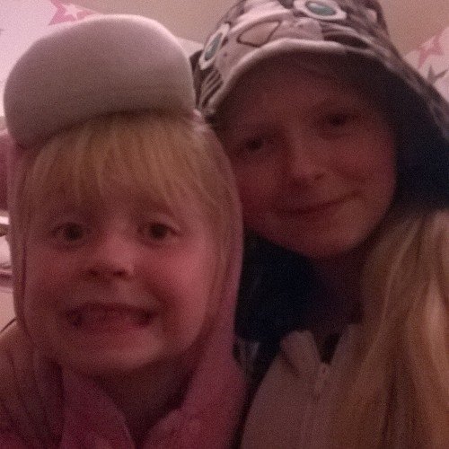 Hi im lexy im 6 years old and i love bars and melody x