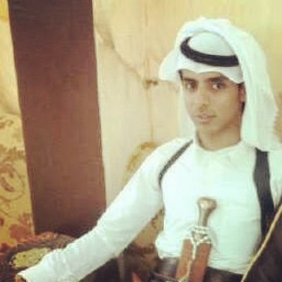 رحم الله ضحكة ﻻ تٌنْسى ۆ مﻻمح ﻻ تغيب عن البال رحم آلُلُہ جسدا تحت الثرا ﻻ يفارقني الحنين اليه ابدا
