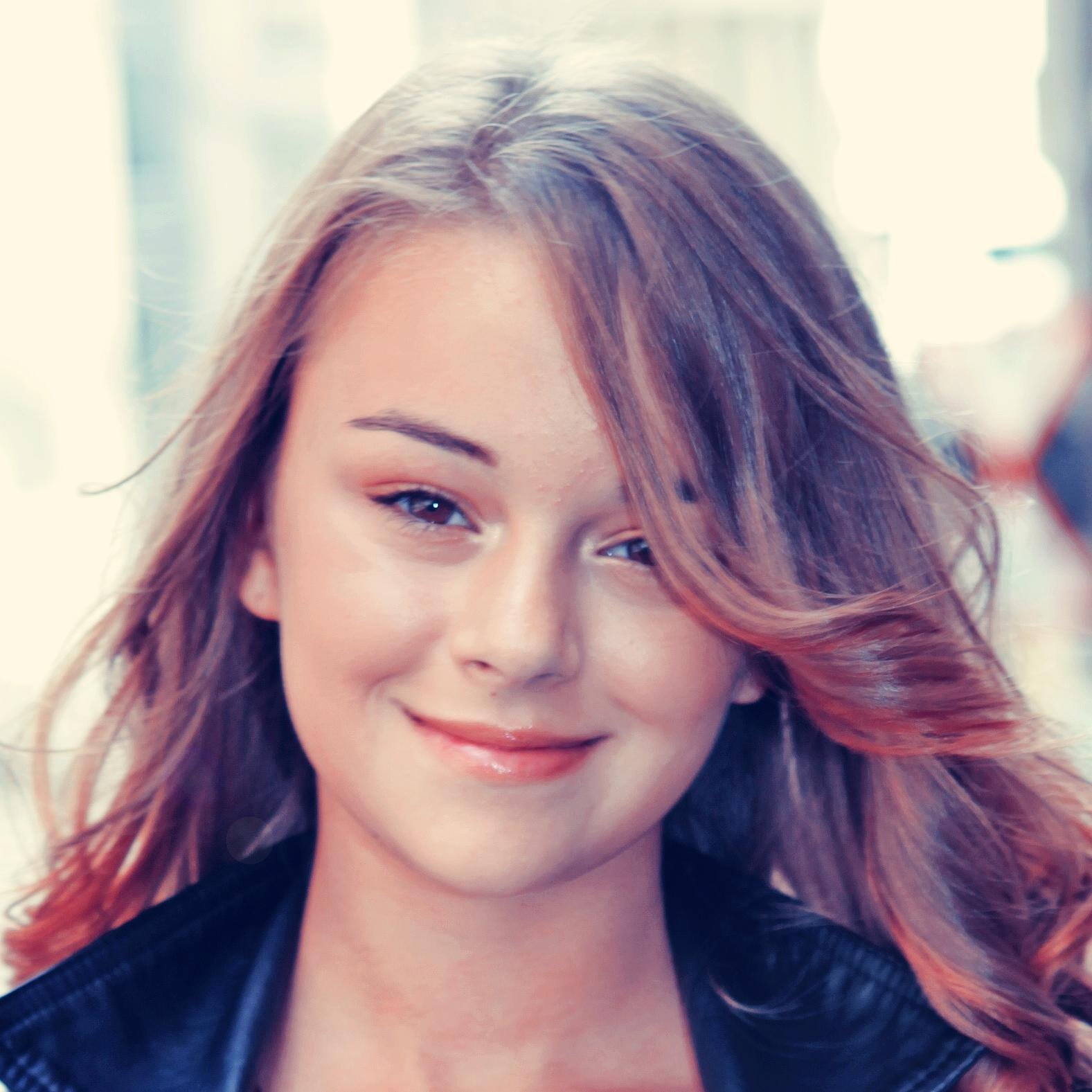 ShannonDModel's profile picture. A young fashion model based in Hampshire. My versatility makes me the perfect model for almost every aspect of the industry.