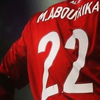 MomenFox1's profile picture. 