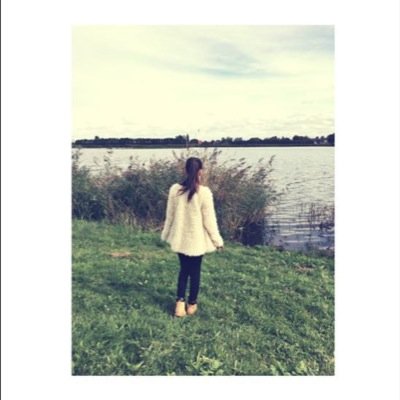 Follow me on instagram: toploisxx