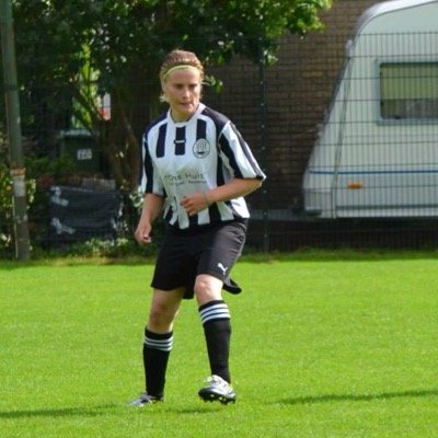 27selma's profile picture. 