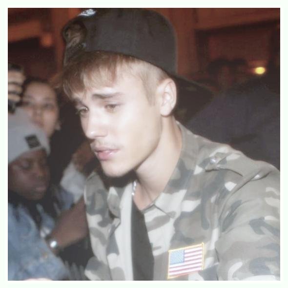 b_ellie_berFREE's profile picture. TO JEST FREE FOLLOW :) daj follow @b_ellie_ber a dostaniesz od razu follow back xx miłego dnia skarbie