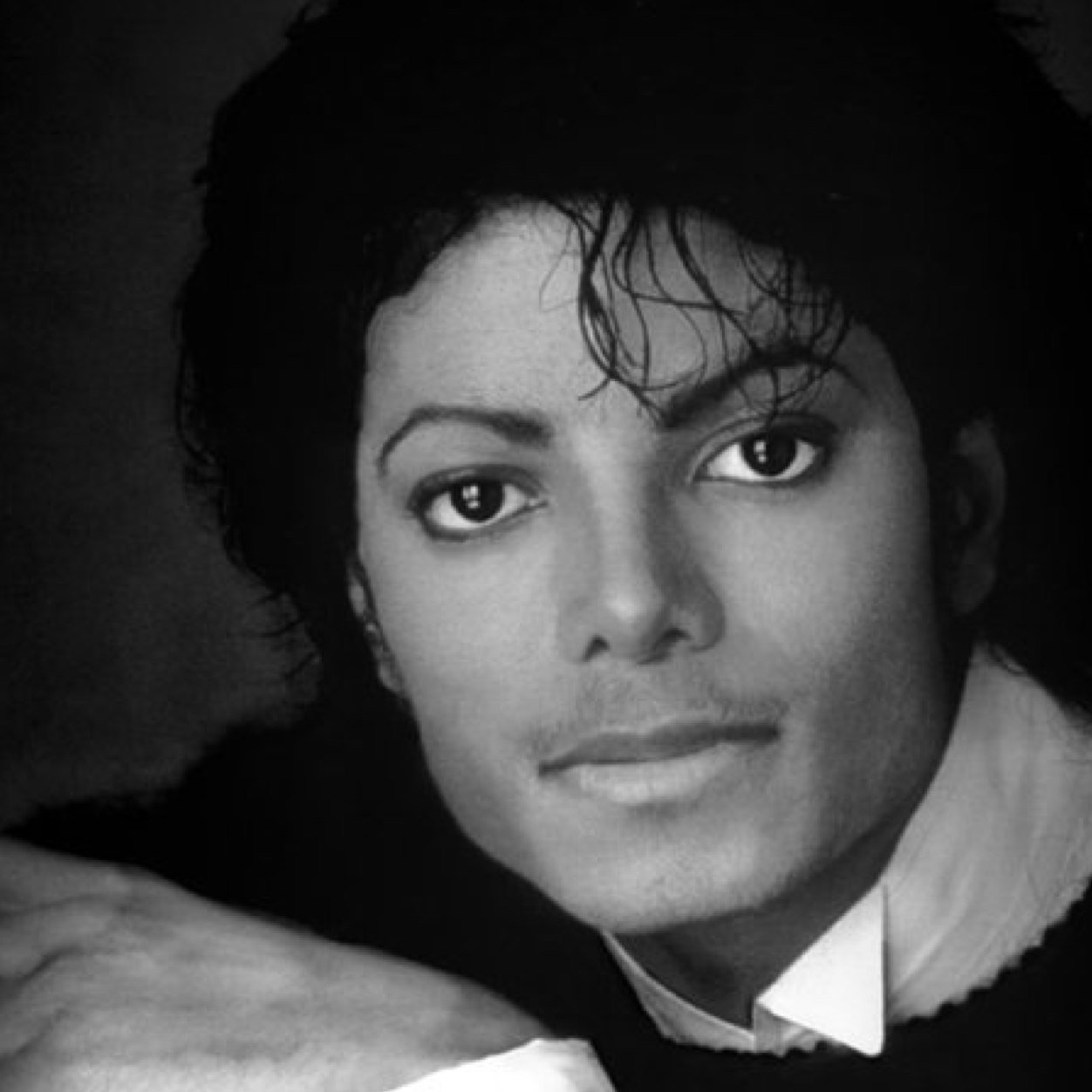 This page dedicted to the king of pop ❤️