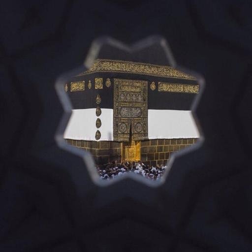 ‏الدنيا دنيه لا خير فيها انتبه لنفسك قبل ان تشطفك وتسحبك للهاوية
