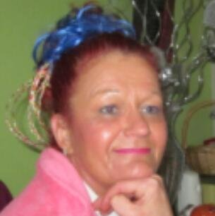 42fb09a2501147d's profile picture. Arbeite in einer WG als Pflegekraft,verheiratet