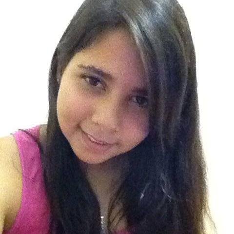 Uma ninaa chata, gurizinha do Lúh, Libriana, estudiosa kkk', católica, melhor de @lila_ewinny , @boneka_mimada , @MiikahSantana , @leonina_chata , ...