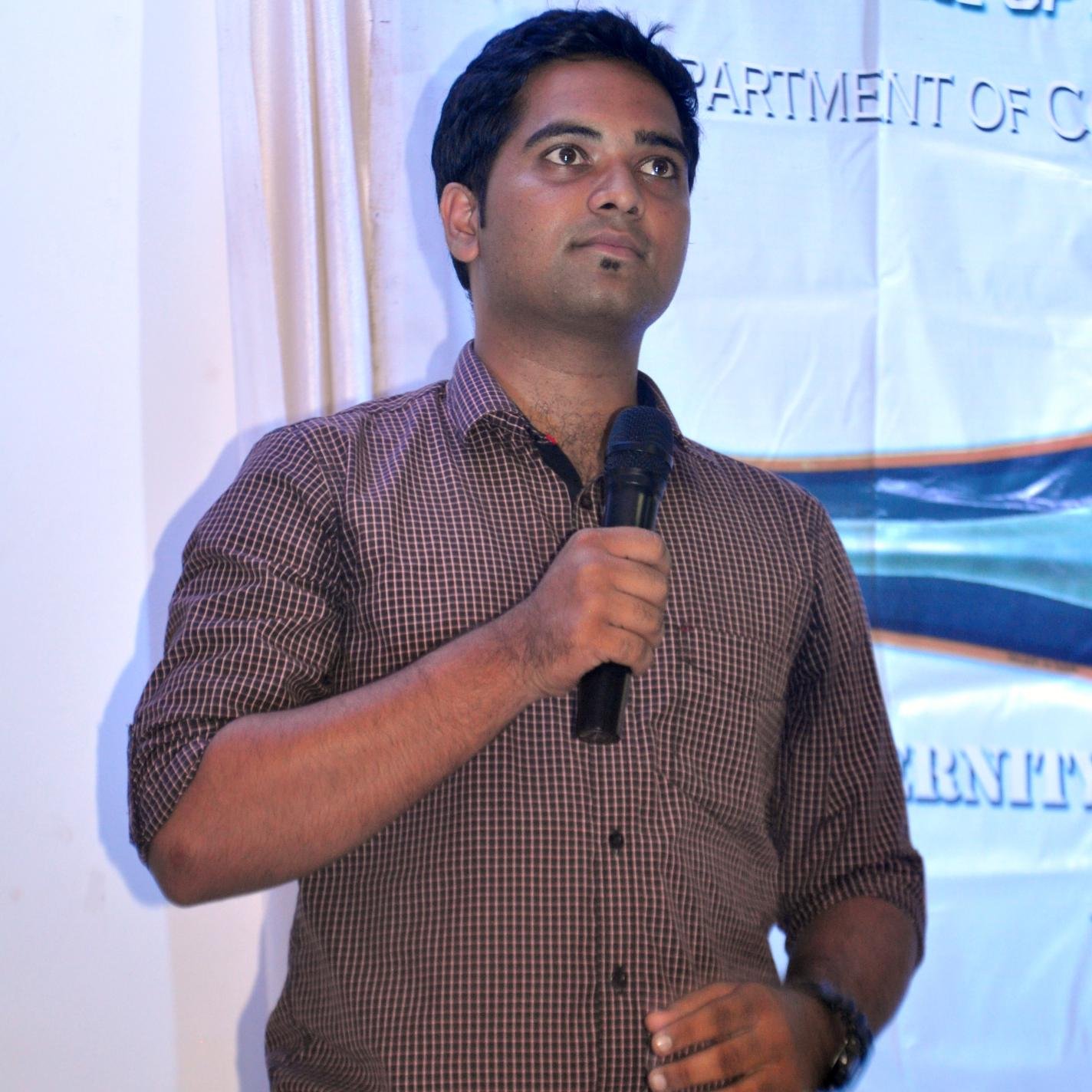 Cricket Analyst, Bowler,blogger, Writer , A Die Hard Fan of Team INDIA (cricket). Therz something in every game tat INDIA plays. let me talk bout it