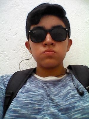 Mike, 15 años. :)