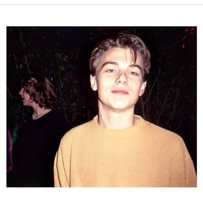 EbonyRowlands's profile picture. holy fuck