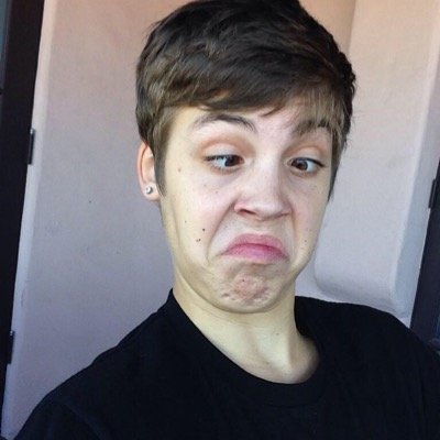 fanpage 
follow if you love matthew