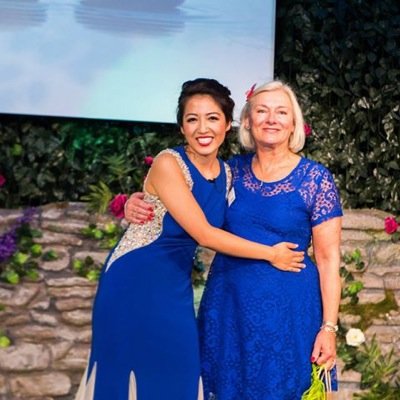 Poppy_RedSetter's profile picture. Hand made daily. Vegan,Pure Plant Extracts & Essential Oils,Cruelty Free Skincare and Cosmetics No Parabens,SLS, Artificial Fragrances, Alcohol or Mineral oils