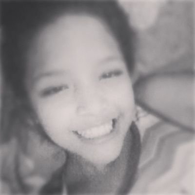 Isabell18679636's profile picture. Happily