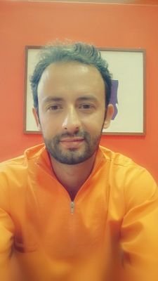 Ciao mi chiamo Alessio e sono odontoiatra.  Sono allegro, paziente e competente.
