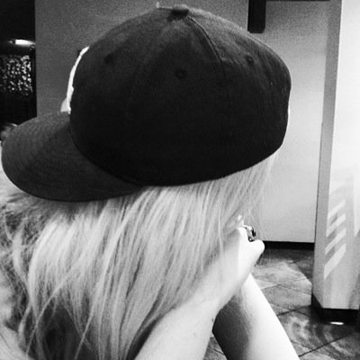 I (un)follow back✌
