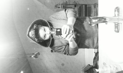 sestmiha2's profile picture. Hi