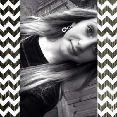rebeccaglover21's profile picture. Im Rebecca Glover,blow my candles out in Feburary!I love cheer,track,and SINGING. FOLLOW me!!