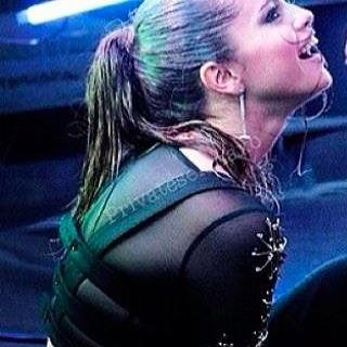 selenasmypizza's profile picture. stop being a dipshit --I'm Selena's Snowflake--