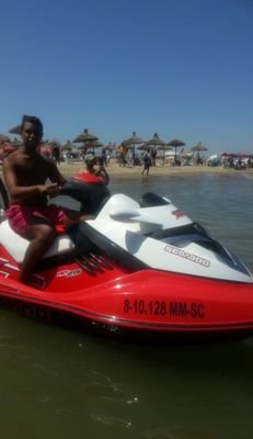 BenZakariaben3's profile picture. 