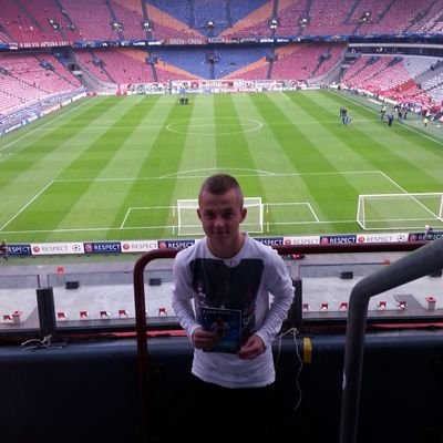 Insta: thomlauwers
