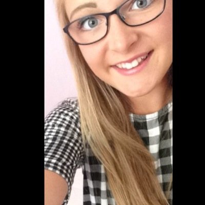 Instagram : chloe_ball_xx