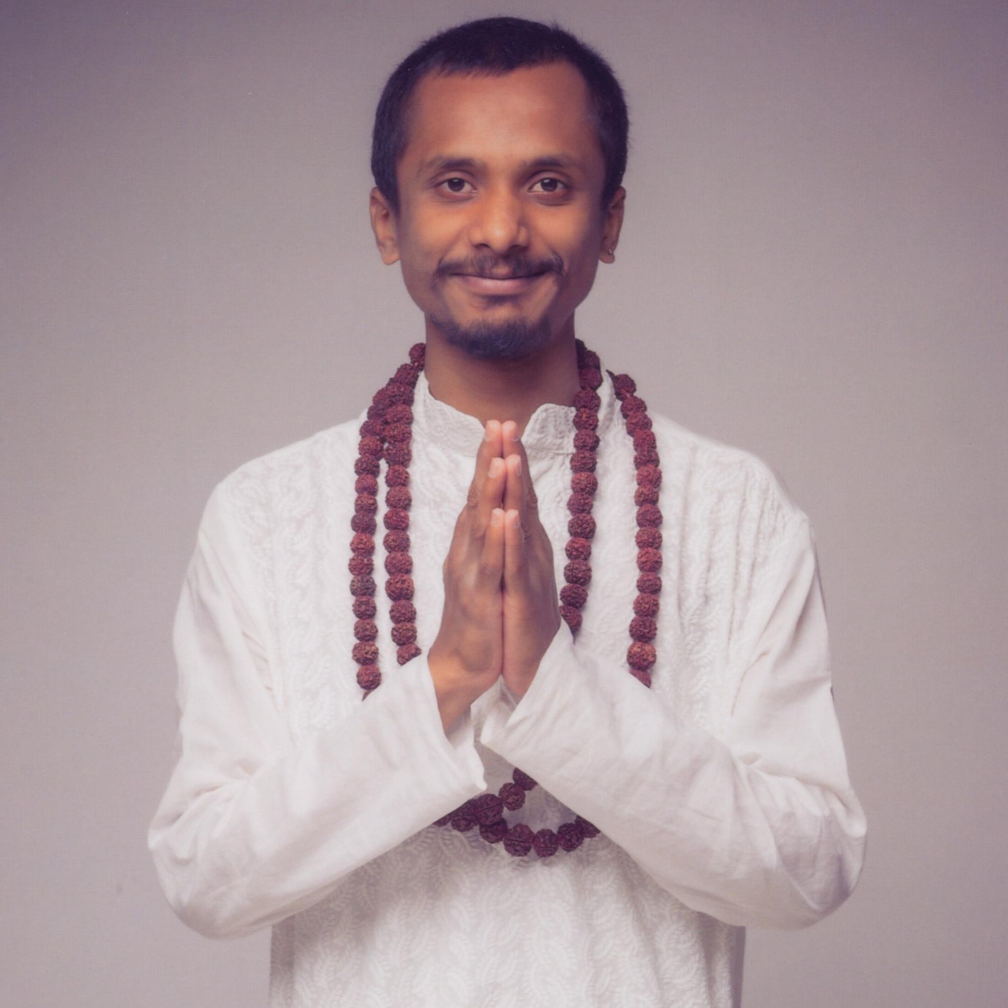 Acharya Shree Shankar is a renowned Spiritual Master & Global Humanitarian. His teachings based on Non-Duality has changed the lives of many in the world.
