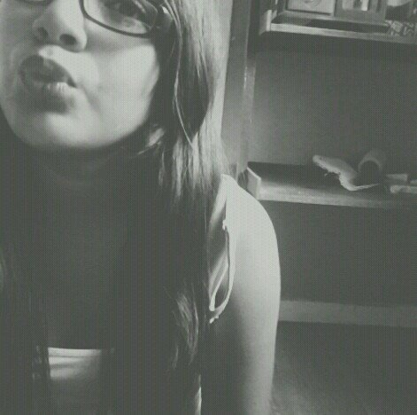 follow me on instragram : angelaa_carrillo_