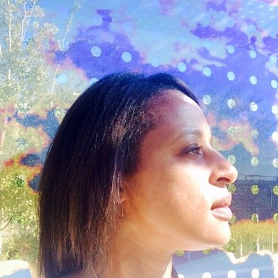 Social curator, foodie, and founder of Seattle Arts and Cultural Events, a social group for the arts.