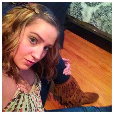 Angelica aka gellsz. 24. Cancer. Hotel/ hospitality graduate. Jersey born. European by heart. Love reading/movies/theatre/theCity/travel.