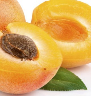 Fastachi's all-natural and organic dried fruits are carefully selected and prepared to retain their full, savory flavors!