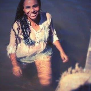 Sentimos saudade de certos momentos da nossa vida e de certos momentos de pessoas que passaram por ela.♥♥