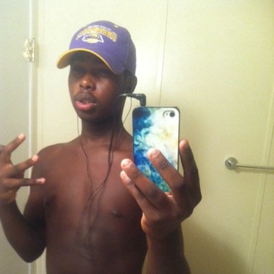 600 squad 
Fuck the ops 
Lames I don't hang with 
R.i.p LA Capone