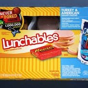 We are in everyway affiliated woth @reallunchables
#Pizza #Nacho or #Other ?
