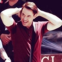 DownOnDowney's profile picture. Robert Downey Jr got the booty lookin so fine