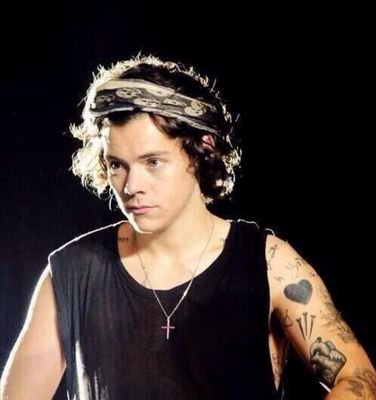 You just got a free follow from @pizza_horan217 . Follow her, she'll follow you back!